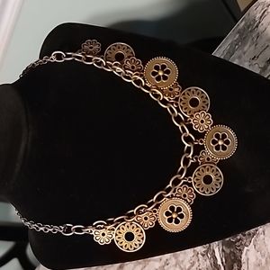 Neclace and earring set (New)